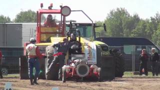 Modified 2,5t Tractor Pulling Füchtorf 2011