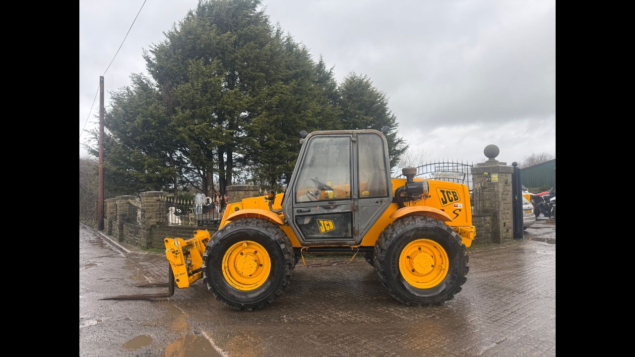 JCB 520S LOADALL TELESCOPIC TELEHANDLER *8562 HOURS*