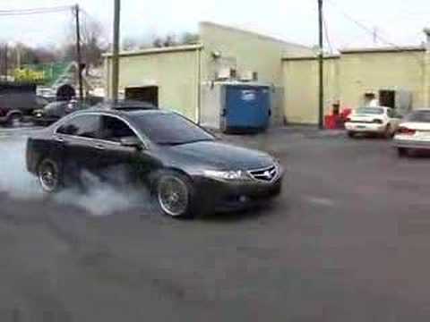 2007 Acura TSX Burnout @ Roma Pizza Shop