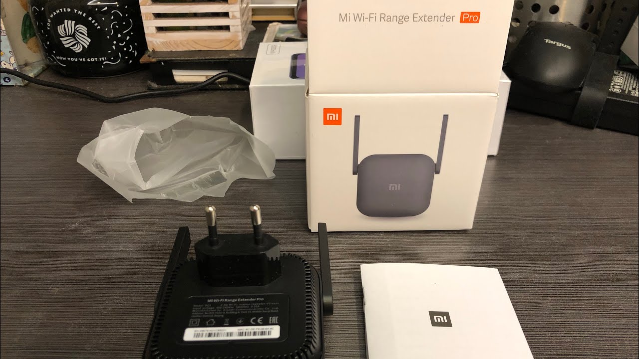 Xiaomi Mi Wi-Fi Range Extender Pro Unboxing (Global Version) 