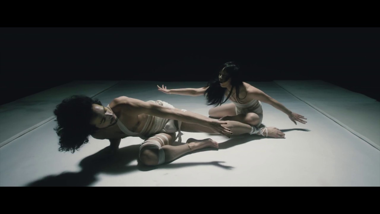 Birds In Row "I Don't Dance" (Official Video)