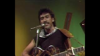 Iwan Fals - Buku Ini Aku Pinjam (Video Artis Safari)