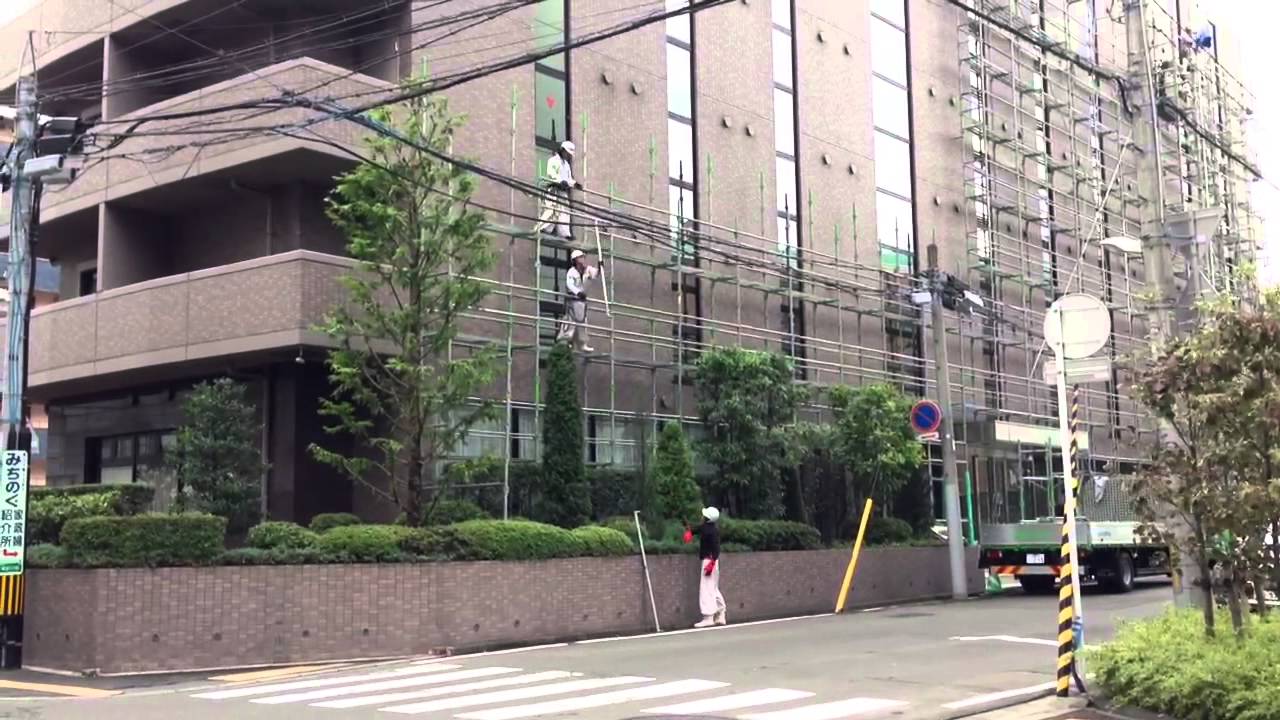 絶妙なコントロールで足場を組むすげーお兄さんたち Youtube