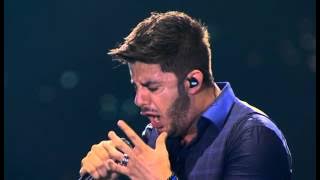 Cristiano Araújo - É Com Ela Que eu Estou (In The Cities DVD) [Brazilian Music]