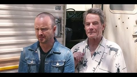 Aaron Paul descubre a Bryan Cranston viviendo en Breaking Bad - subtitulado español