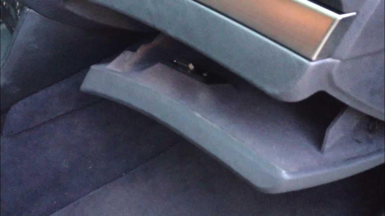 Как снять бардачок бмв е39 51168163018 BMW Запорный механизм вещевого ящика, Нж ч. купить в интернет-магази