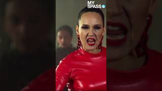 Carolin Kebekus – Wir bluten, seht her!