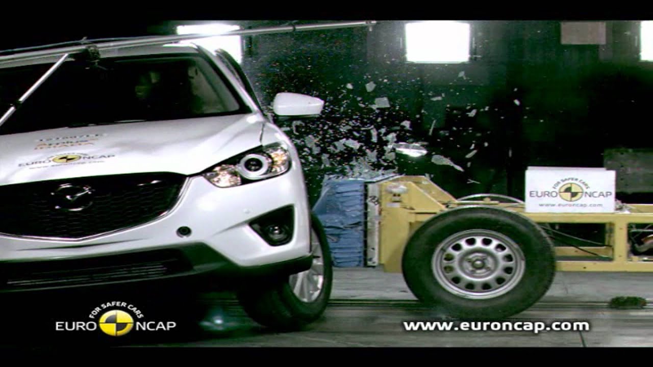 Crash Test Mazda Cx 5 12 5 Star Euro Ncap Youtube