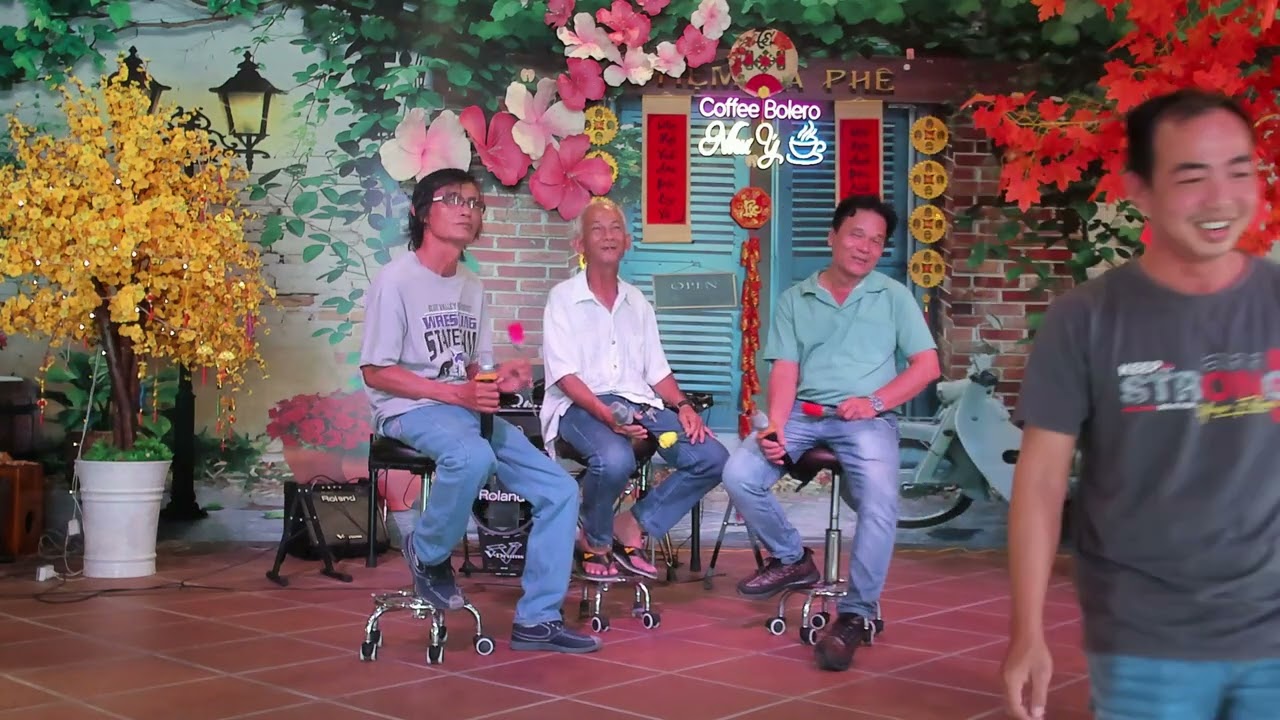 Chúng mình ba đứa -  Sáng tác: Hoài Linh & Song Ngọc  - Trình bày : Trần Tú - On Trần - Nguyễn Phú