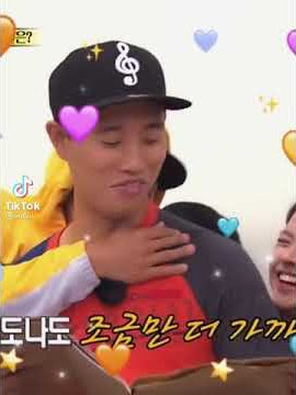 RUNNINGMAN BOYS PROTECTING JIHYO🥺😍
