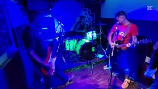 FAQ - Ayer mire al cielo - La casa del Rock 8-3-2025
