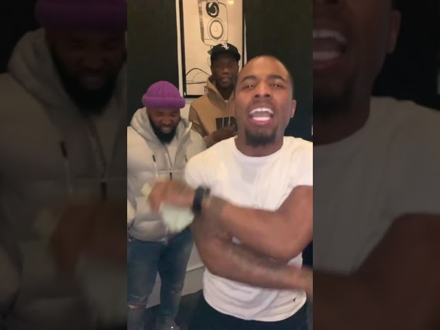 Watch Stop Asking who's the hottest MC coming out of Philadelphia , OhitsRidah on YouTube Watch Stop Asking who's the hottest MC coming out of Philadelphia , OhitsRidah on YouTube