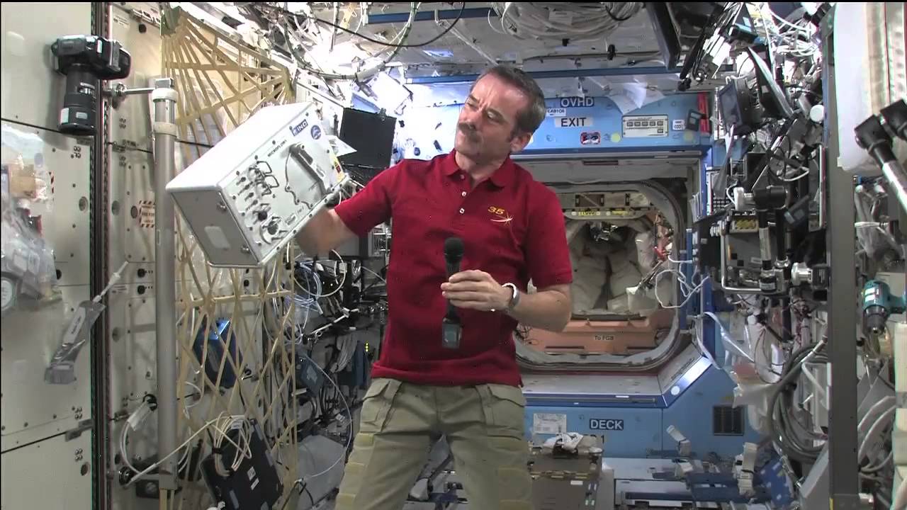 mercury letra Canadian Media Chat with Hadfield