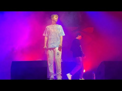 Mayot рэпер концерт. Mayot рэпер концерт. Mayot концерты 2021. Mayot концерты 2021. майот концерты 2023.