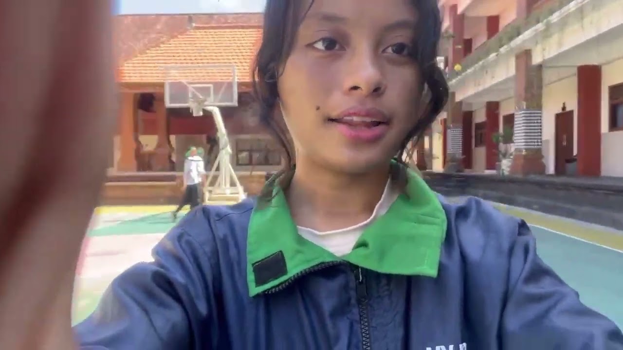 Vlog Ekstra Perdana PMR WIRA SMA Negeri 2 Denpasar