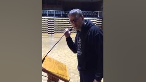 Mic technique for lectern