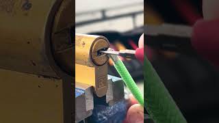 Вскрытие цилиндра Resident. Resident picked. #lockpicking #locksport #resident