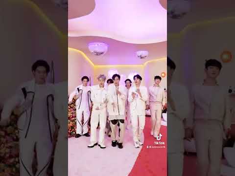 Kpop Got7 Nanana Challenge Shorts