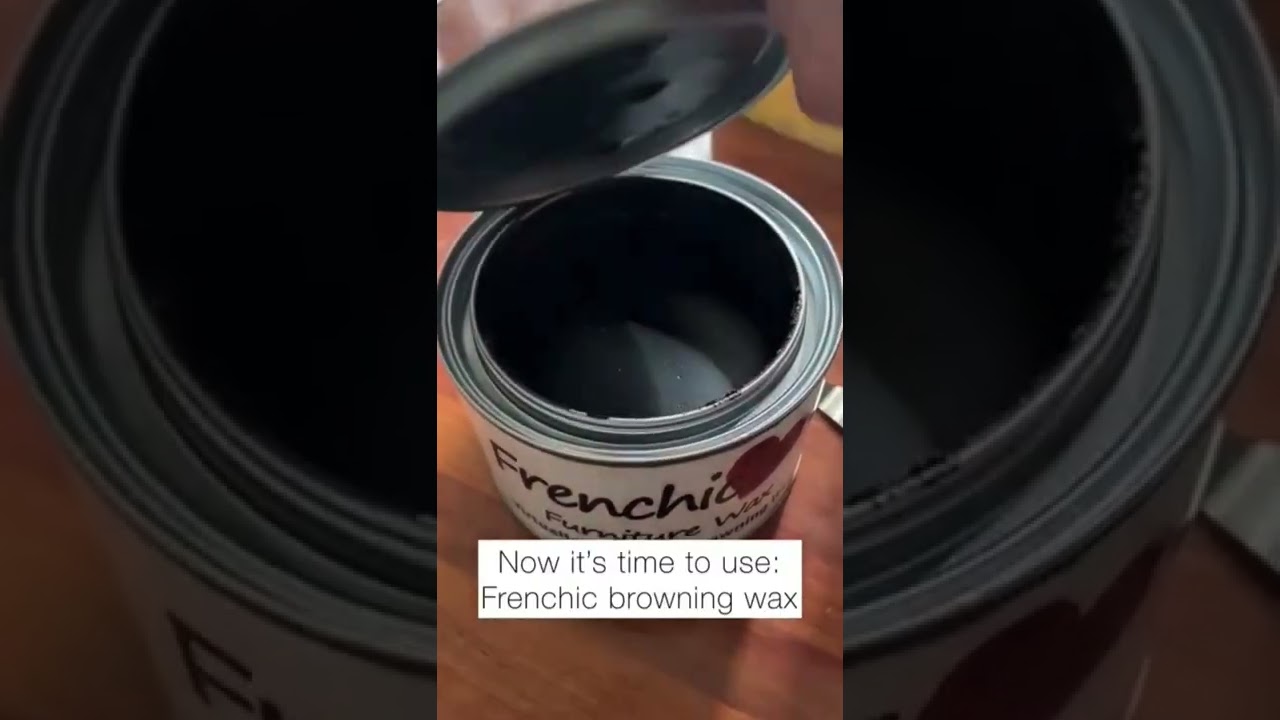 Save time (and mess!) by reviving your old dark beams with this easy hack! ❤️