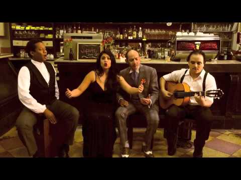 Pasito Tun Tun - LOS JUANELOS Ft. MARICAMEN MARIN