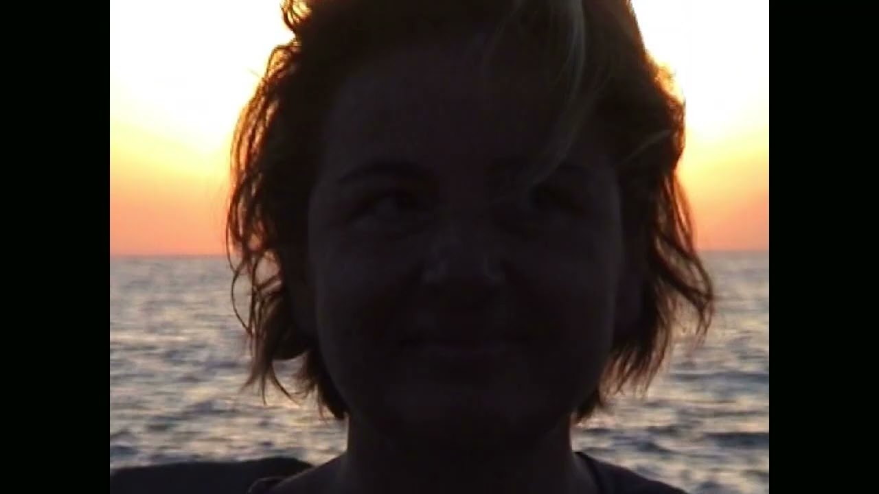 Immagini di una vacanza a Capo Vaticano . Musiche eseguite dal pianista Antonio Castagna .