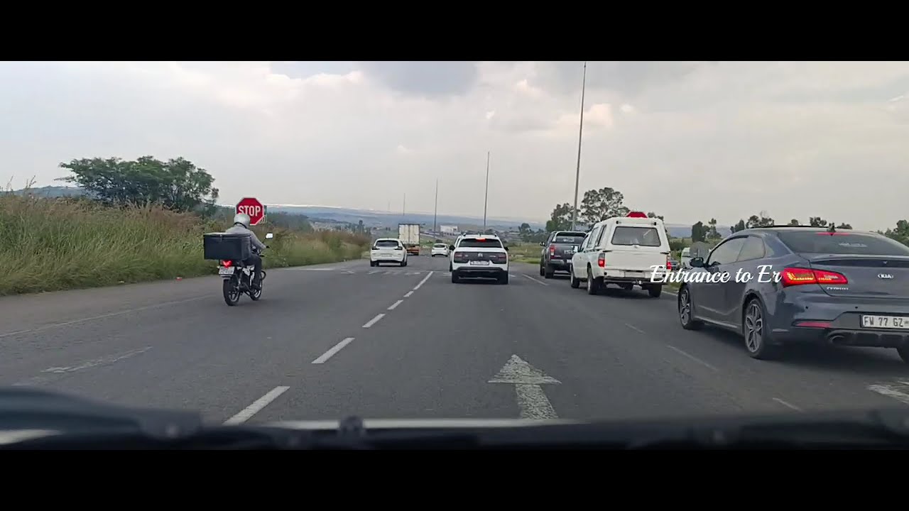 Driving on the R55 road that connects Pretoria and Sandton | South Africa