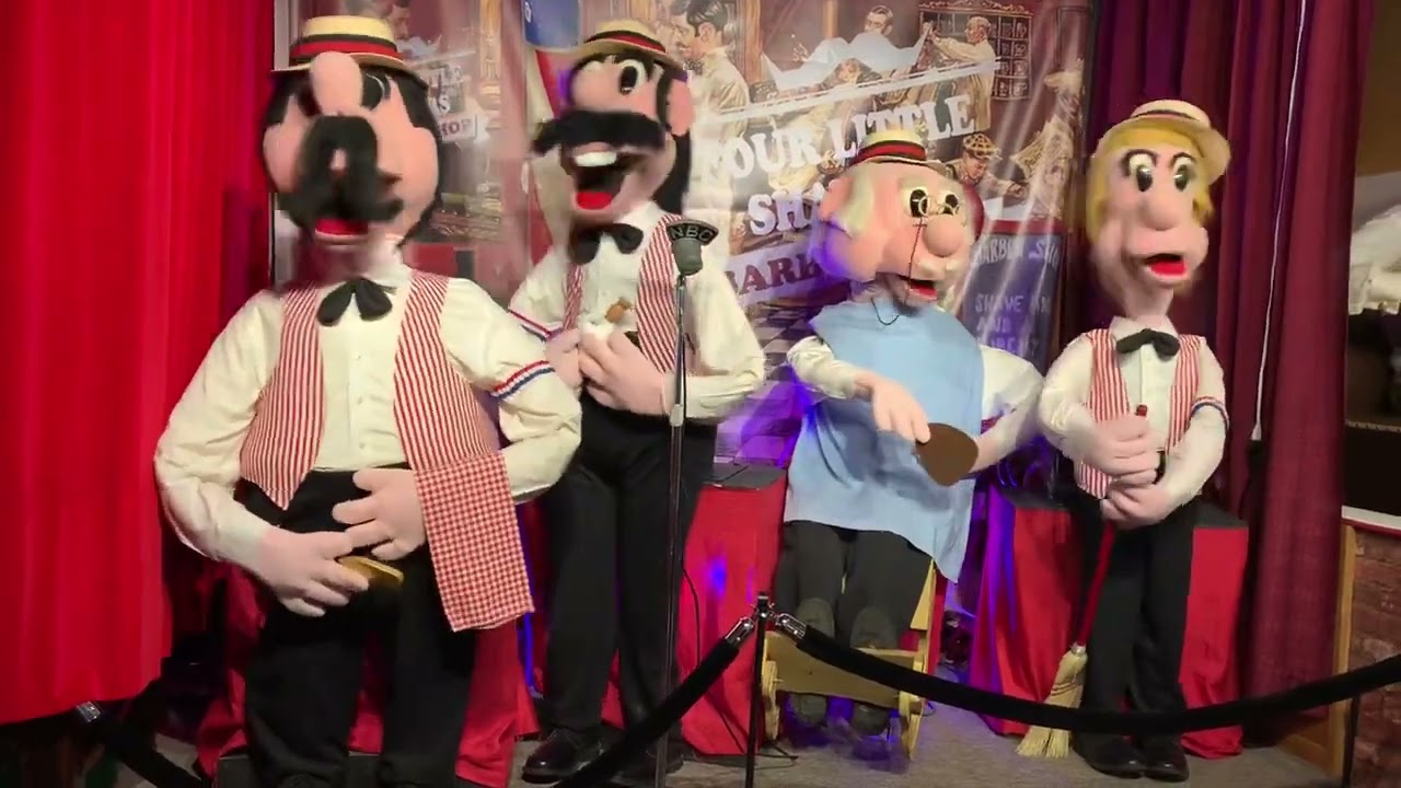 Four little Shavers: Fit as a fiddle, Volo auto museum May 2022