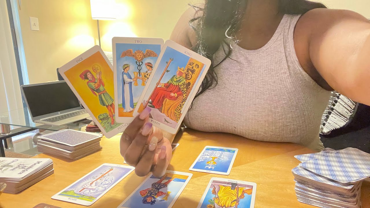 Gemini ♊️ They STRUGGLE to find the RIGHT words Gemini ❤️ ~ CRAZY about you 😻 ~ Can we talk?