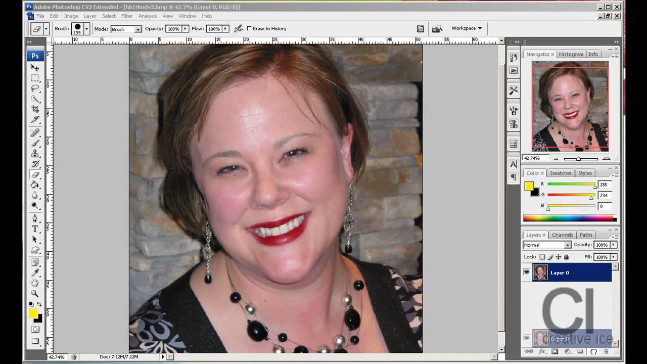 Photoshop Tutorials, Retouching Skin : How to Smooth Skin