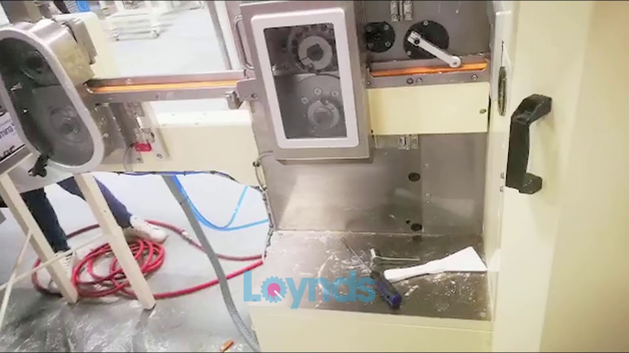 Loynds High Speed Caramel Cut & Fold Wrap Machine  Test SAT Mexico