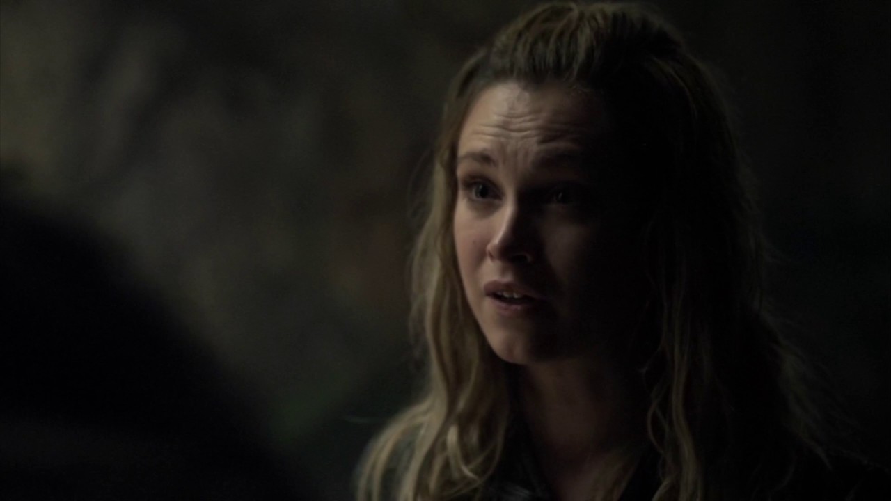The 100 4x05 Roan and Clarke talk YouTube