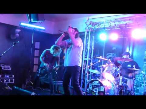 Hostile Objects - live @ Collector Hotel, Parramatta, 9 April 2016, 1/2 sydney schneider