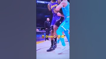 Lebron James no look behind the back bounce pass, in between defenders 😤🤯