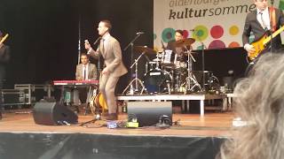 Tom Schilling &amp; The Jazz Kids - Kein Liebeslied