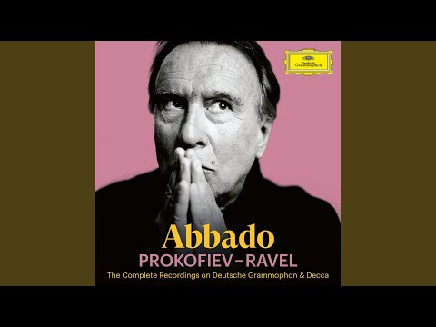 Putar Peter and the Wolf, Op. 67 (Narration Rev. Sting) : Prokofiev: Peter and the Wolf, Op. 67 (Narration Rev. Sting): No Sooner Had Peter Gone, Than a Big Grey Wolf Came - Sting
