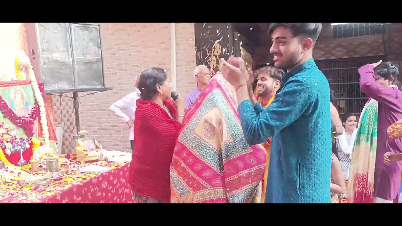 फाग महोत्सव ऐसी होली तोहे खिलाऊं 