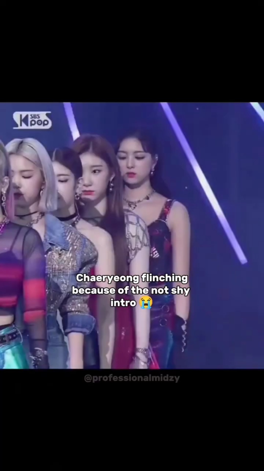 ITZY - Not Shy [Music Bank / 2020.08.21] - YouTube