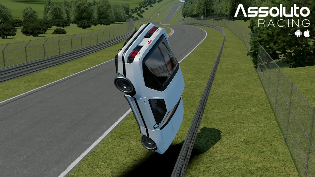 [Assoluto Racing]安定の大クラッシュ - YouTube
