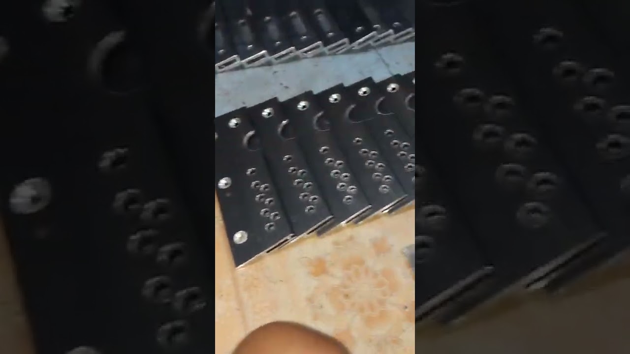 BRACKET LINE ARRAY CUSTOM MURAHH 