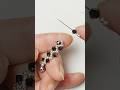 4mmソロバン型ビーズと丸小ビーズで作るブレスレット//Bracelet made with 4mm bicone beads and seed beads 11/0