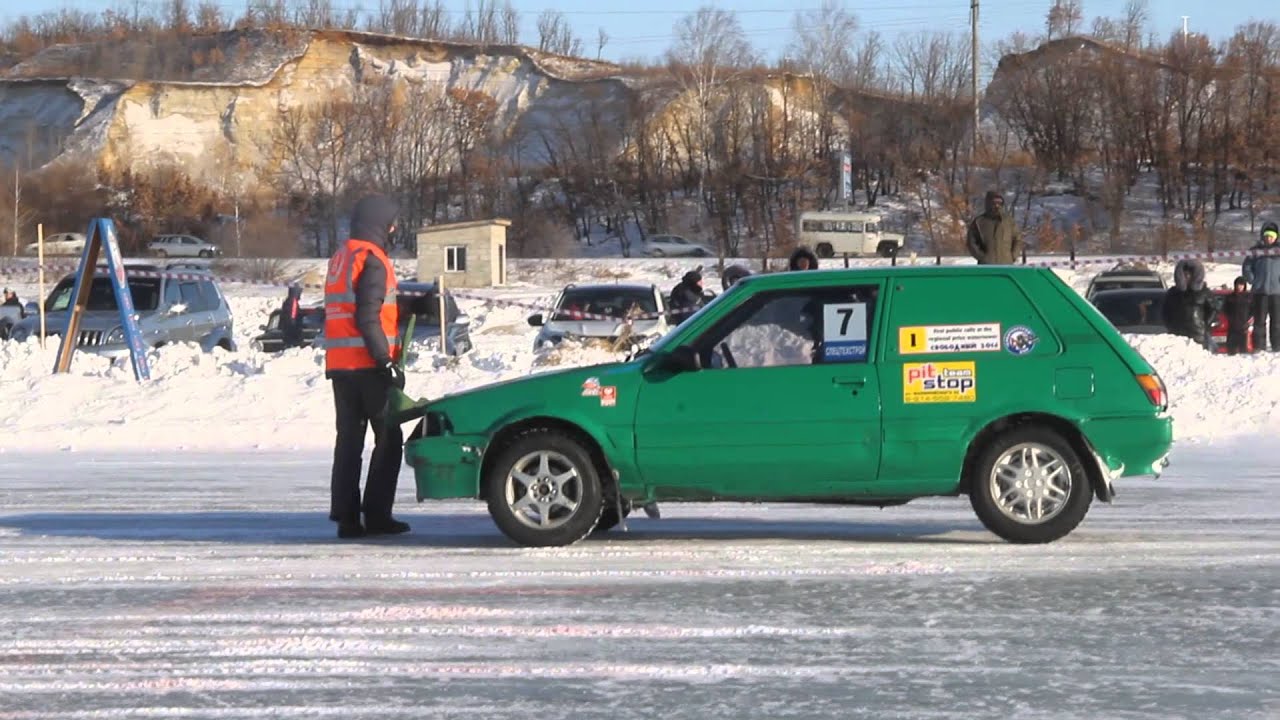 Включи автомобильные гонки