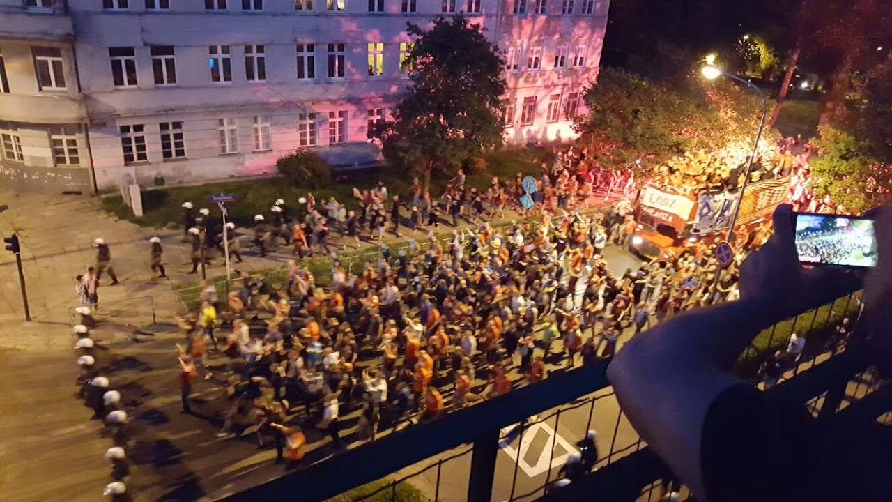 Wielki przemarsz Widzewa po awansie do 3 ligi (18.06.2016 r.)