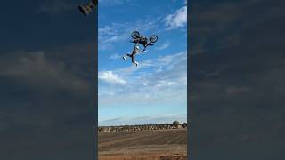 BIG STRETCH @nitrocircus