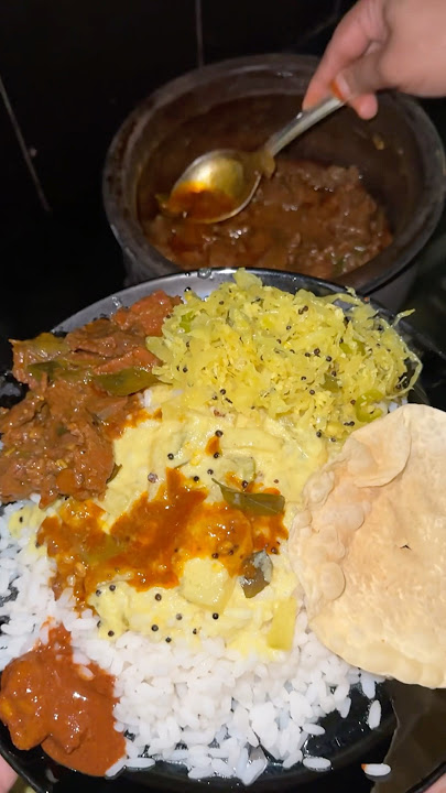 What i eat in a day🍗☕️🥘#shorts #youtubeshorts #whatieatinaday