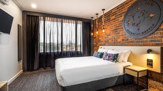 Nightcap at Millers Inn, Altona, Australia | Best Travel Plan