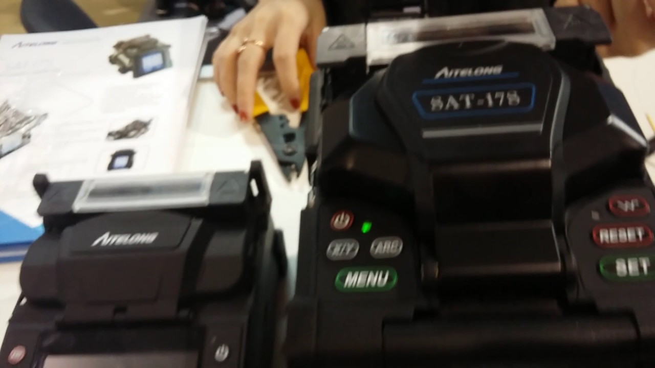 Aitelong SAT-17S Fusion splicer - YouTube