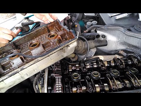 Video: Kuinka vaihdat venttiilikopan tiivisteen 2000 Honda Civicissä?