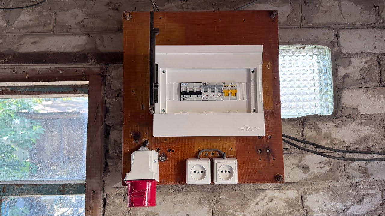 ✅Переробив щиток у сараї — тепер усе як слід!