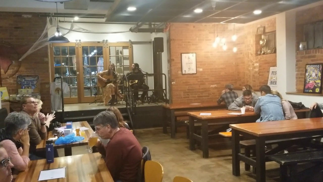 Katie Powderly & Derek Kretzer @ Olde Mother Brewing Co. (10/29/19)