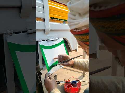 Man oog in oog met Artis-leeuw